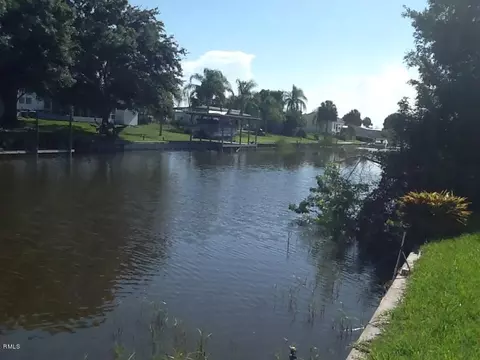 2516 SE 31st St SE, Okeechobee, FL 34974 photo 10
