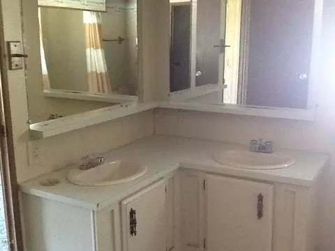 2516 SE 31st St SE, Okeechobee, FL 34974 photo 4