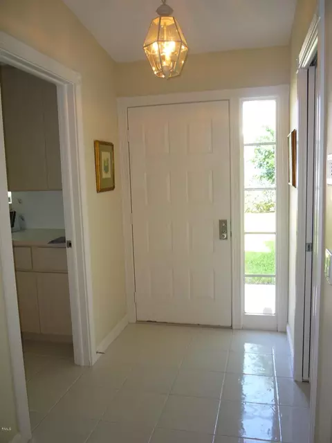 275 Brier Cir, Jupiter, FL 33458 photo 3