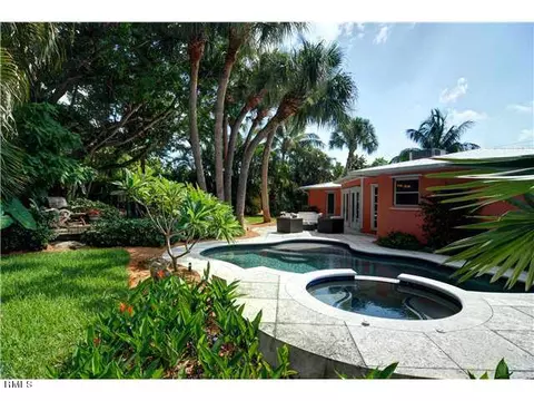 262 SEdgewood Dr, Stuart, FL 34996 photo 19