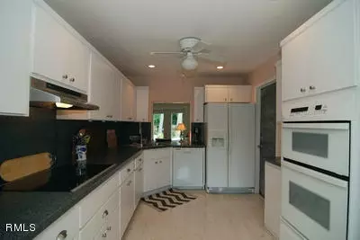 262 SEdgewood Dr, Stuart, FL 34996 photo 10