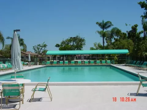8178 Springtree Rd, Boca Raton, FL 33496 photo 3