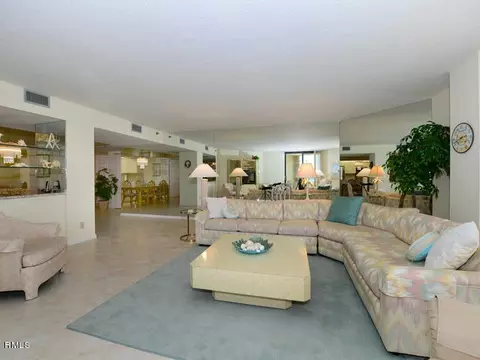 176 Helios Dr #307, Jupiter, FL 33477 photo 6