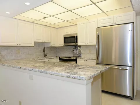 176 Helios Dr #307, Jupiter, FL 33477 photo 10