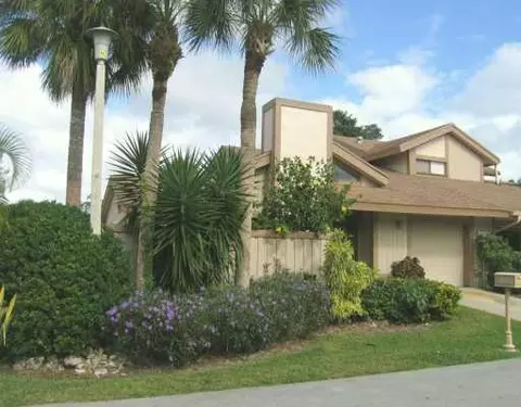 7579 Sierra Dr E, Boca Raton, FL 33433 photo 1