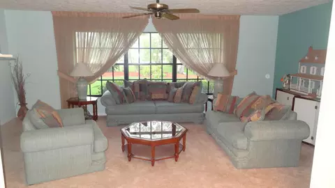 1040 SE Buttonwood Cir, Stuart, FL 34997 photo 3