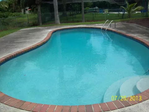 772 NW Sunset Dr, Stuart, FL 34994 photo 2