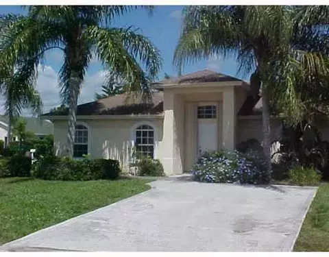 6351 Lucerne St, Jupiter, FL 33458 photo 1