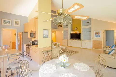 122 Seashore Dr, Jupiter, FL 33477 photo 5