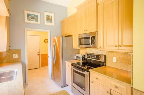 122 Seashore Dr, Jupiter, FL 33477 photo 8