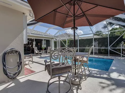 279 Brier Cir, Jupiter, FL 33458 photo 17