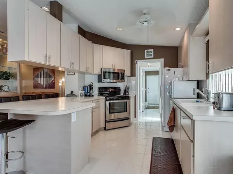 279 Brier Cir, Jupiter, FL 33458 photo 8