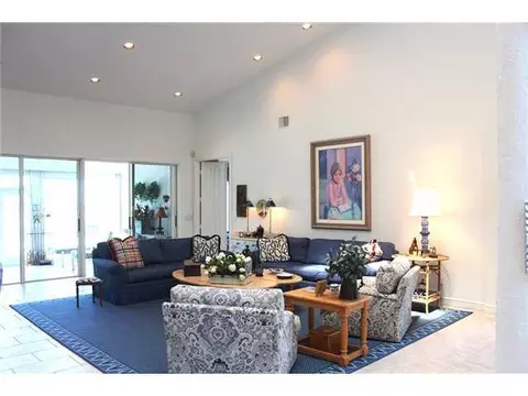 107 Regatta Dr, Jupiter, FL 33477 photo 3