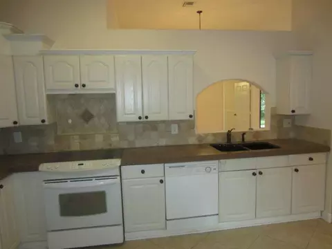 5085 Magellan Way E, Delray Beach, FL 33484 photo 3
