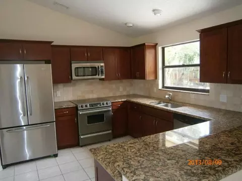 22 Shay Pl, Tequesta, FL 33469 photo 10