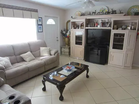 2327 SE Harrison St, Stuart, FL 34997 photo 11