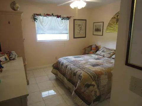 2327 SE Harrison St, Stuart, FL 34997 photo 10