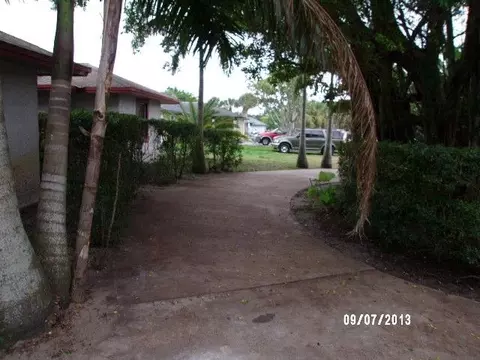 5341 SE 48th Ave, Stuart, FL 34997 photo 6