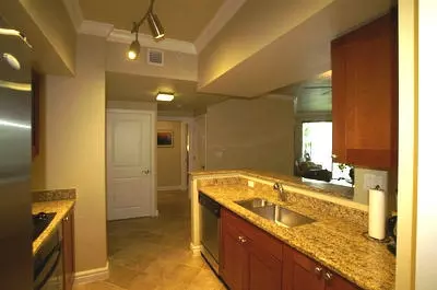 875 NW Flagler Ave UNIT 304, Stuart, FL 34994 photo 1