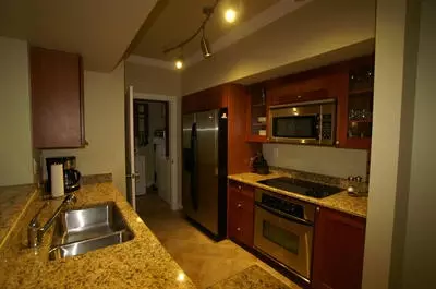 875 NW Flagler Ave UNIT 304, Stuart, FL 34994 photo 3