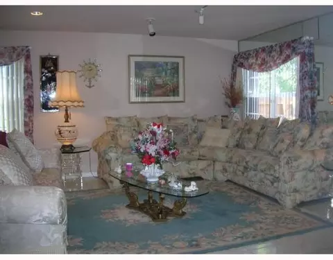 3401 Chatelaine Blvd, Delray Beach, FL 33445 photo 3