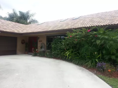 4425 Colette Dr, Jupiter, FL 33469 photo 2