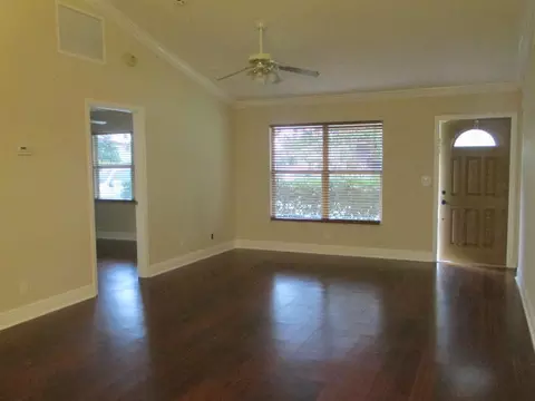 6182 Dimond St, Jupiter, FL 33458 photo 2