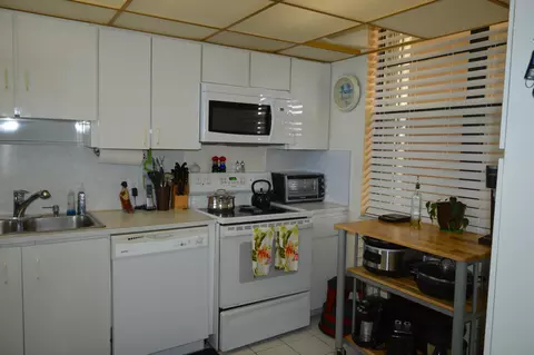 840 Ocean Dr #902, Juno Beach, FL 33408 photo 11