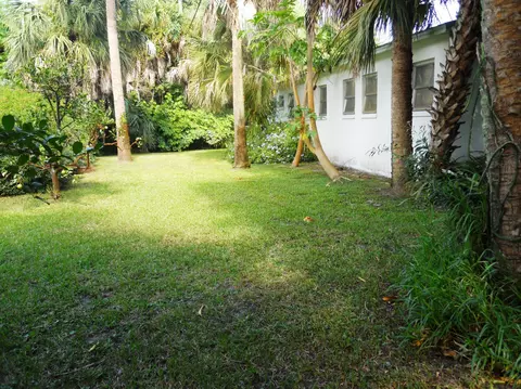 216 SE Martin Ave, Stuart, FL 34996 photo 16