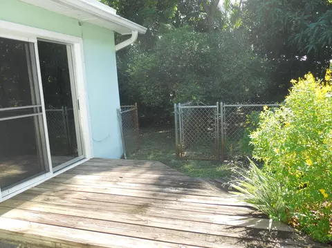 216 SE Martin Ave, Stuart, FL 34996 photo 19