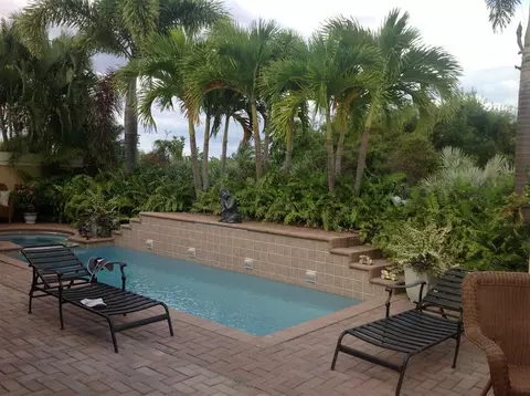 213 Ridge Rd, Jupiter, FL 33477 photo 8