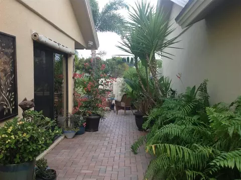 213 Ridge Rd, Jupiter, FL 33477 photo 10