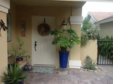 213 Ridge Rd, Jupiter, FL 33477 photo 2