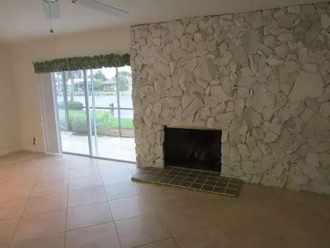 3294 SE Fairway East E, Stuart, FL 34997 photo 9