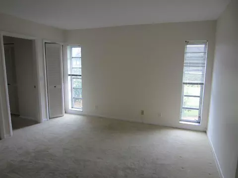 3294 SE Fairway East E, Stuart, FL 34997 photo 11