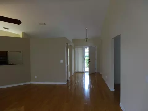 106 Adobe Cir, Jupiter, FL 33458 photo 5
