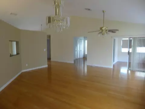 106 Adobe Cir, Jupiter, FL 33458 photo 3