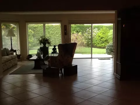 461 Forestview Dr, Atlantis, FL 33462 photo 19