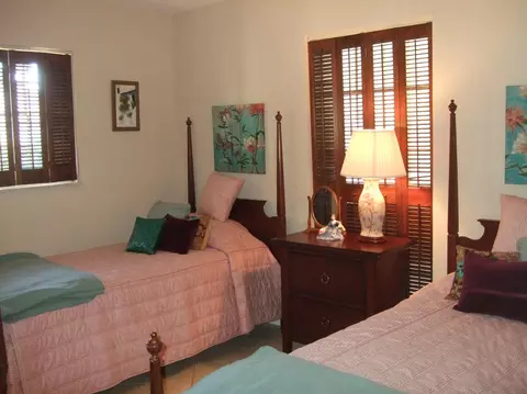 461 Forestview Dr, Atlantis, FL 33462 photo 13