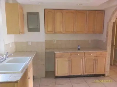 207 6th St, Jupiter, FL 33458 photo 3
