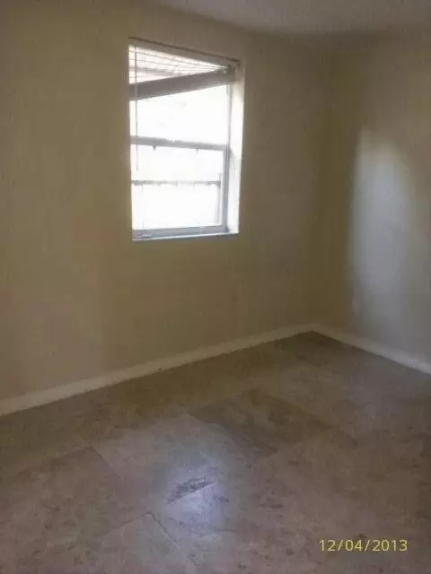 207 6th St, Jupiter, FL 33458 photo 5