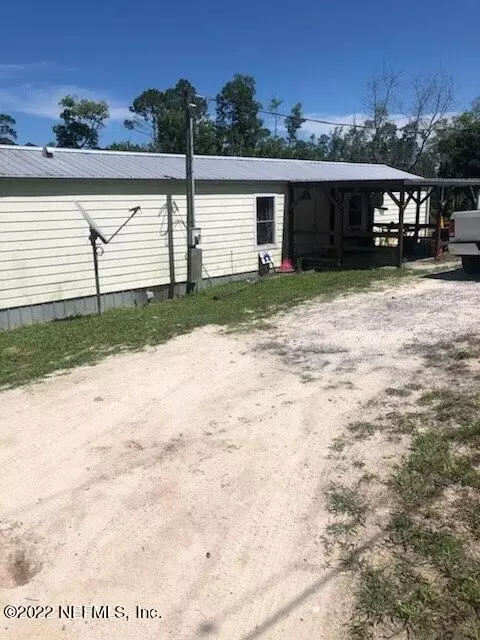 130 Magnolia St, Pomona Park, FL 32181