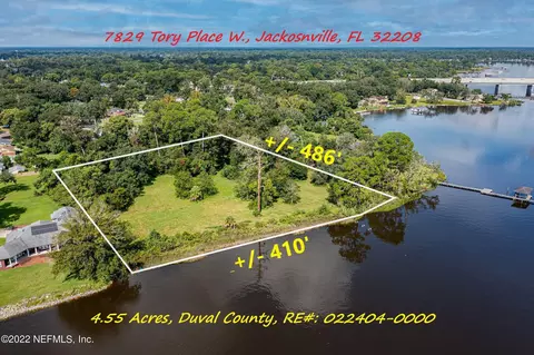 7829 Tory Pl, Jacksonville, FL 32208