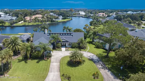 547 Le Master Dr, Ponte Vedra Beach, FL 32082