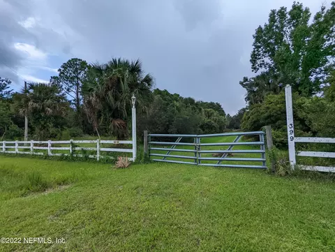 399 Palmetto Bluff Rd, Palatka, FL 32177