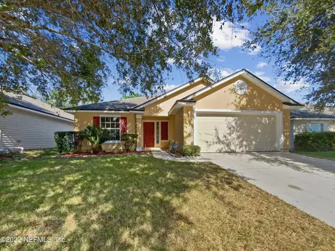 8365 Stelling Dr S, Jacksonville, FL 32244