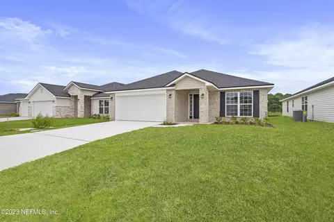 8185 Helmsley Blvd, Jacksonville, FL 32219