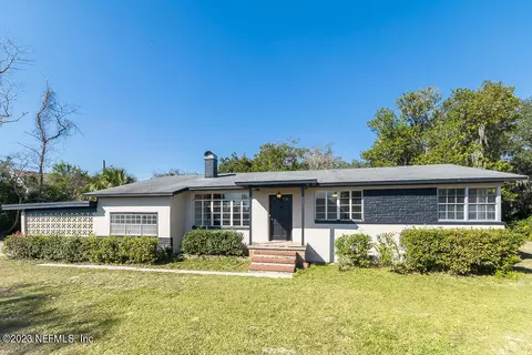 1648 Brookside Cir E, Jacksonville, FL 32207