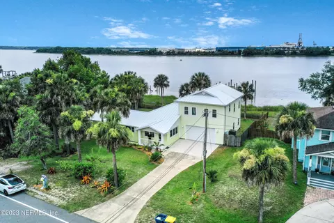 5756 Heckscher Dr, Jacksonville, FL 32226