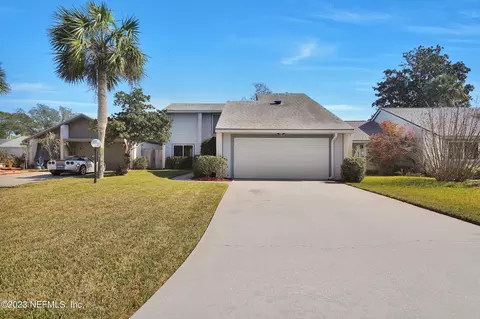 2410 Brittany Ct, Ponte Vedra Beach, FL 32082